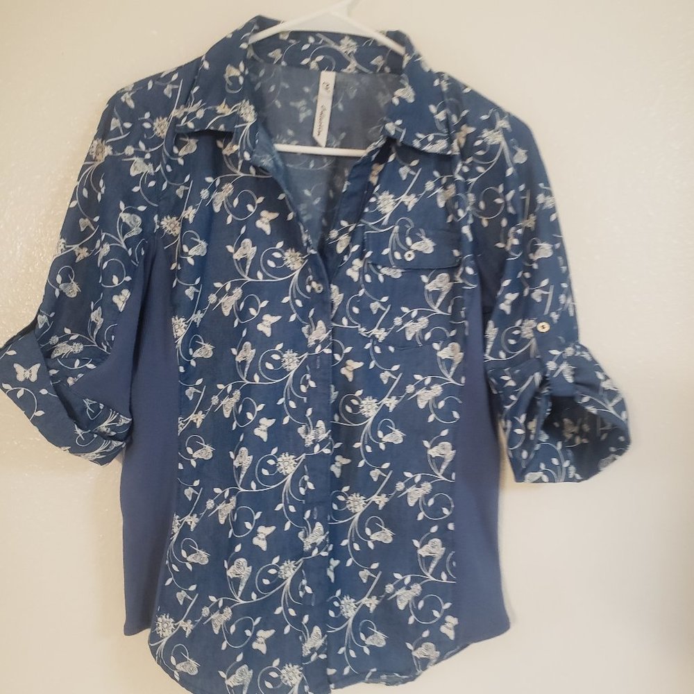 Denim blouse